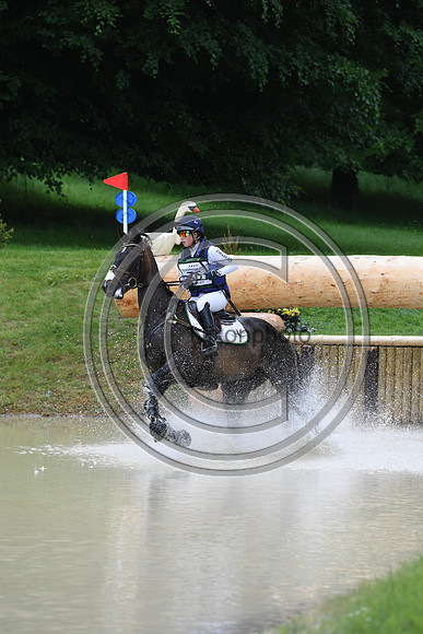 Kirsty Chabert_OPPOSITION LOIRE_Bramham Inter_PN22_24441