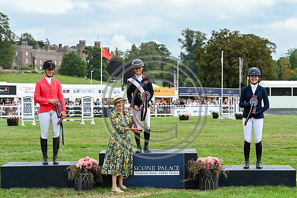 PrizeGiving_SPIHT25_PN34970