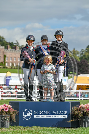 PrizeGiving_SPIHT25_PN34979