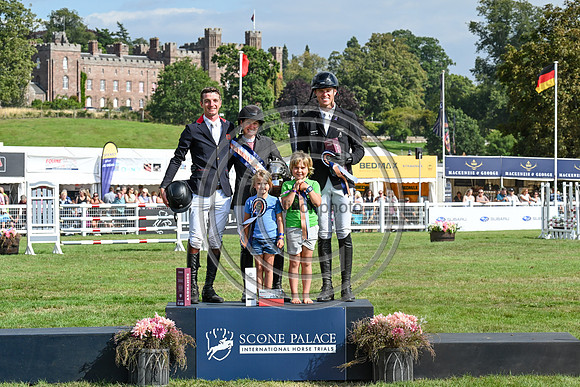 PrizeGiving_SPIHT25_PN34976
