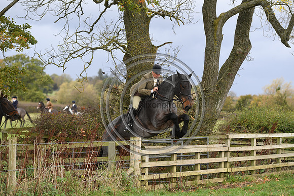 Heythrop_OpeningM_Hunting_PN22_54572