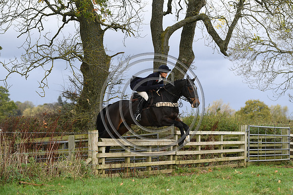 Heythrop_OpeningM_Hunting_PN22_54578