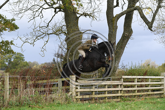 Heythrop_OpeningM_Hunting_PN22_54582
