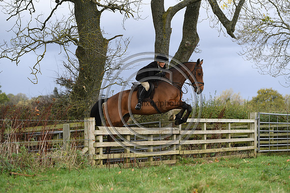 Heythrop_OpeningM_Hunting_PN22_54585
