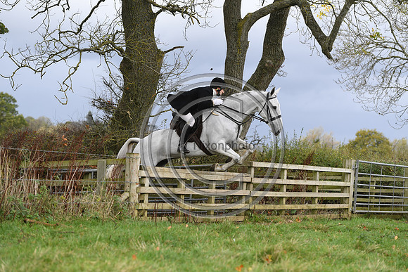 Heythrop_OpeningM_Hunting_PN22_54600