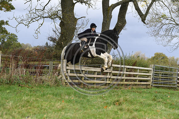 Heythrop_OpeningM_Hunting_PN22_54609