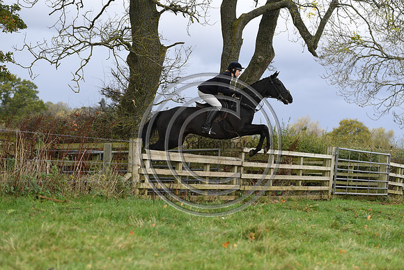 Heythrop_OpeningM_Hunting_PN22_54641