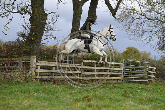 Heythrop_OpeningM_Hunting_PN22_54645