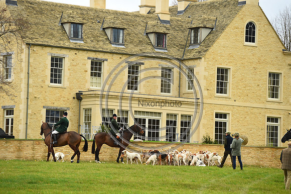 Heythrop_Hunting_PN9070
