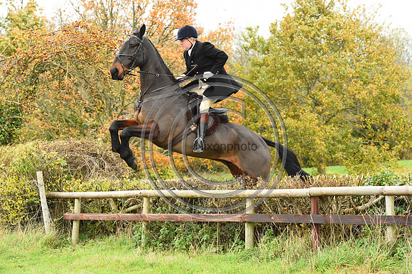 Heythrop_Hunting_PN9041