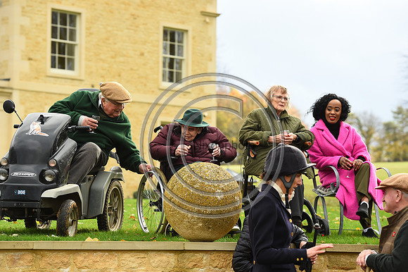 Heythrop_Hunting_PN9086