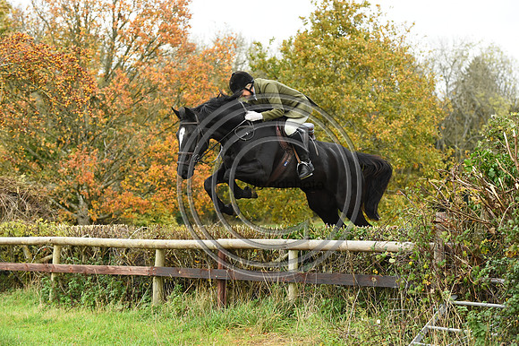Heythrop_Hunting_PN9119