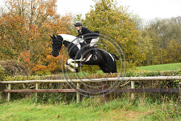 Heythrop_Hunting_PN9128