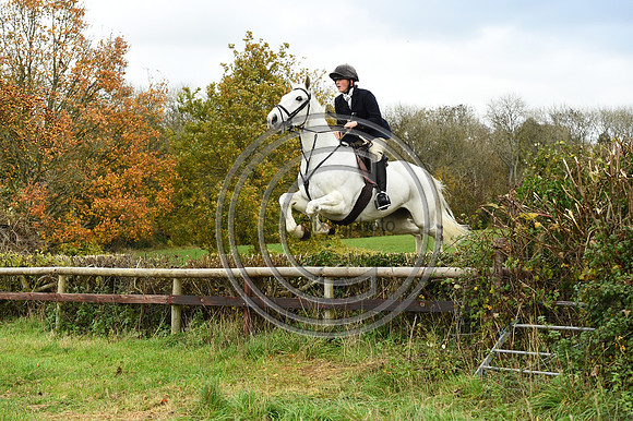 Heythrop_Hunting_PN9137