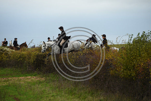 Heythrop_Hunting_PN9195