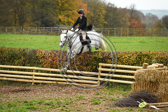 Heythrop_Hunting_PN9259