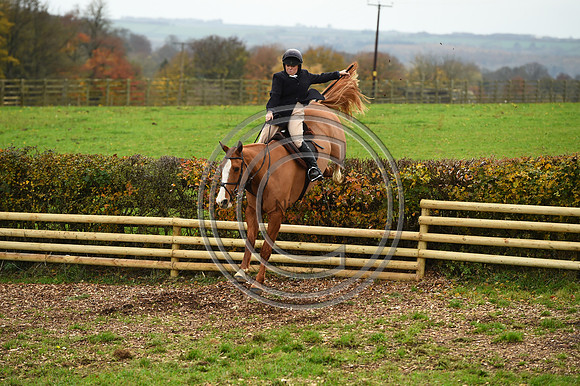 Heythrop_Hunting_PN9279