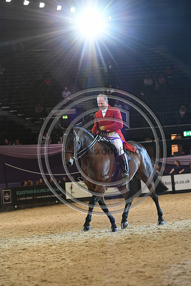 HOYS  04 10 2018