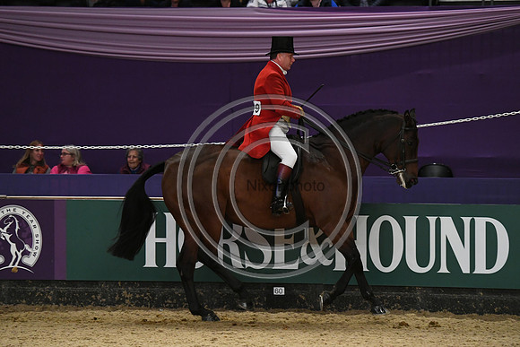HOYS  04 10 2018