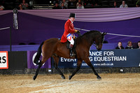 HOYS  04 10 2018