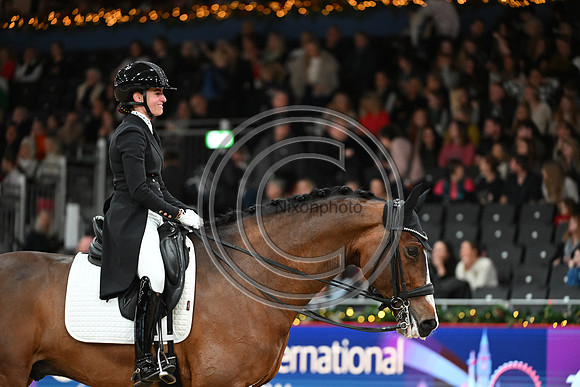 London International Horse Show
