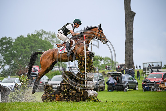 Padraig Mccarthy_LADY OPHELIA_BictonInter_PN24_26216