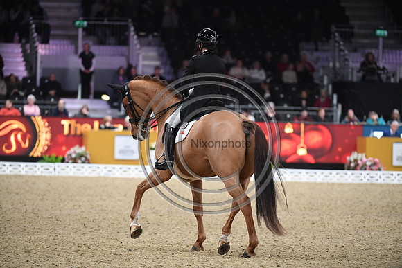 Caroline CHEW_TRIBIANI_LIHS_PN22_57953