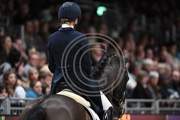 Helen LANGEHANENBERG_ANNABELLE 110_LIHS_PN22_58415
