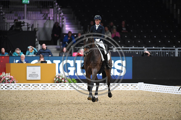 Helen LANGEHANENBERG_ANNABELLE 110_LIHS_PN22_58420
