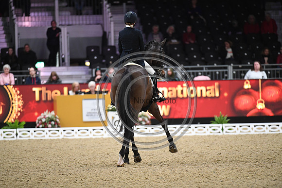 Helen LANGEHANENBERG_ANNABELLE 110_LIHS_PN22_58438