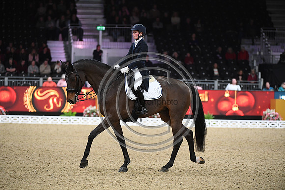 Helen LANGEHANENBERG_ANNABELLE 110_LIHS_PN22_58457