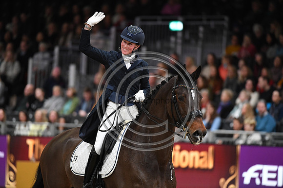 Helen LANGEHANENBERG_ANNABELLE 110_LIHS_PN22_58505