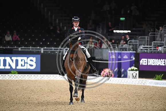 Richard DAVISON_BUBBLINGH_LIHS_PN22_57894