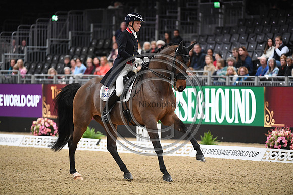 Richard DAVISON_BUBBLINGH_LIHS_PN22_57913