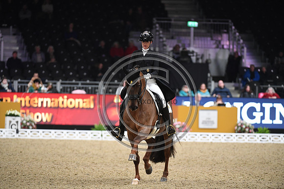 Simone PEARCE_FIDERDANCE_LIHS_PN22_58260