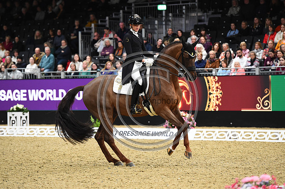 Simone PEARCE_FIDERDANCE_LIHS_PN22_58296