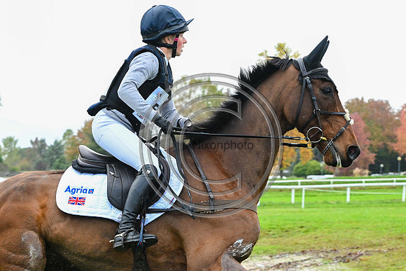 Rosalind CANTER_IZILOT DHI_Pau_PN24_176418