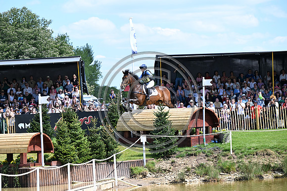 Rosalind Canter (GBR) and Lordships Graffalo (Starting Order: 58)
