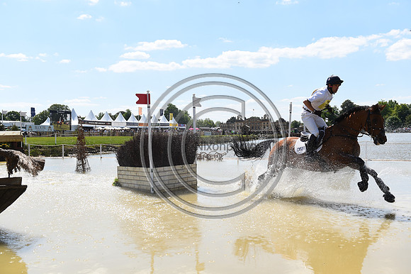 Harry Meade (GBR) and Superstition (Starting Order: 12)