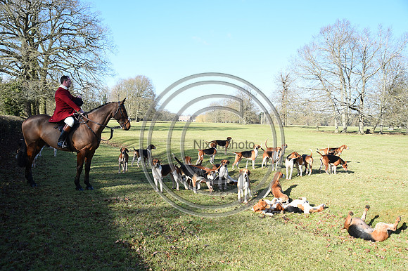 PWH_Huntinng_PN23_319