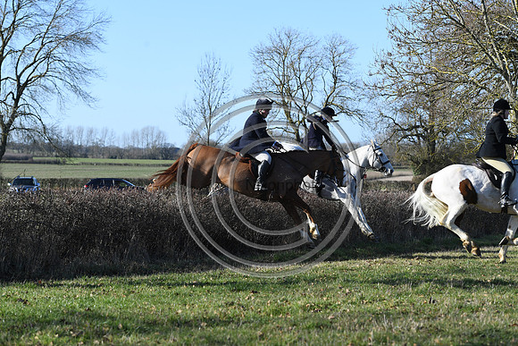 PWH_Huntinng_PN23_384