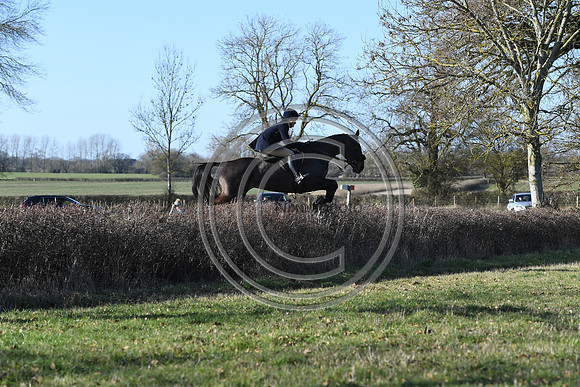 PWH_Huntinng_PN23_391