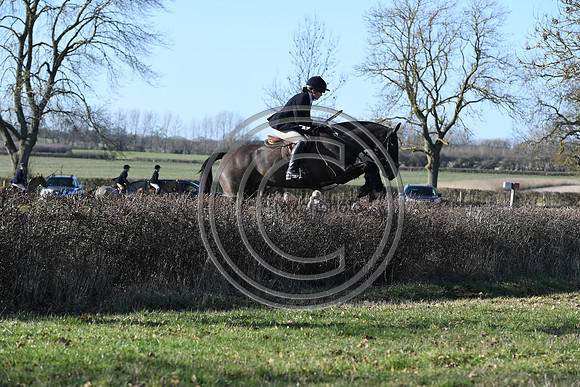 PWH_Huntinng_PN23_482