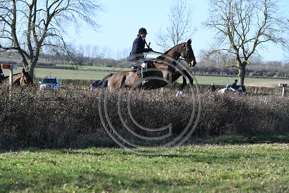 PWH_Huntinng_PN23_492