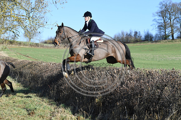 PWH_Huntinng_PN23_607