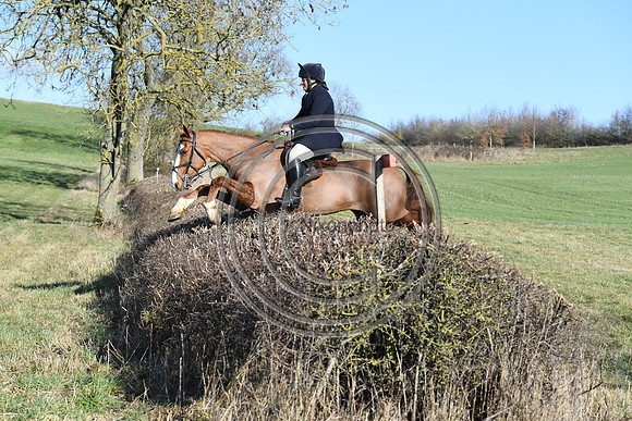 PWH_Huntinng_PN23_625
