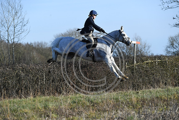 PWH_Huntinng_PN23_743