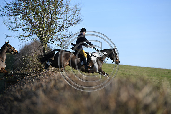 PWH_Huntinng_PN23_792