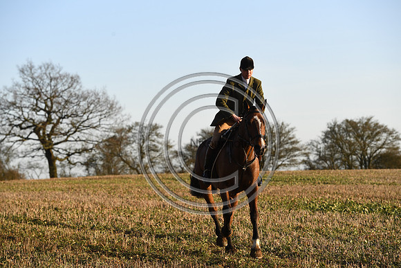 PWH_Huntinng_PN23_820