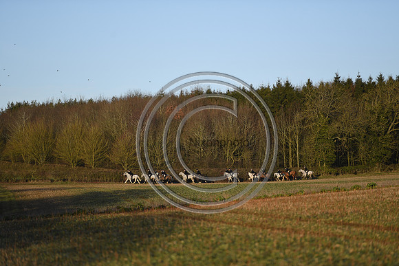 PWH_Huntinng_PN23_821